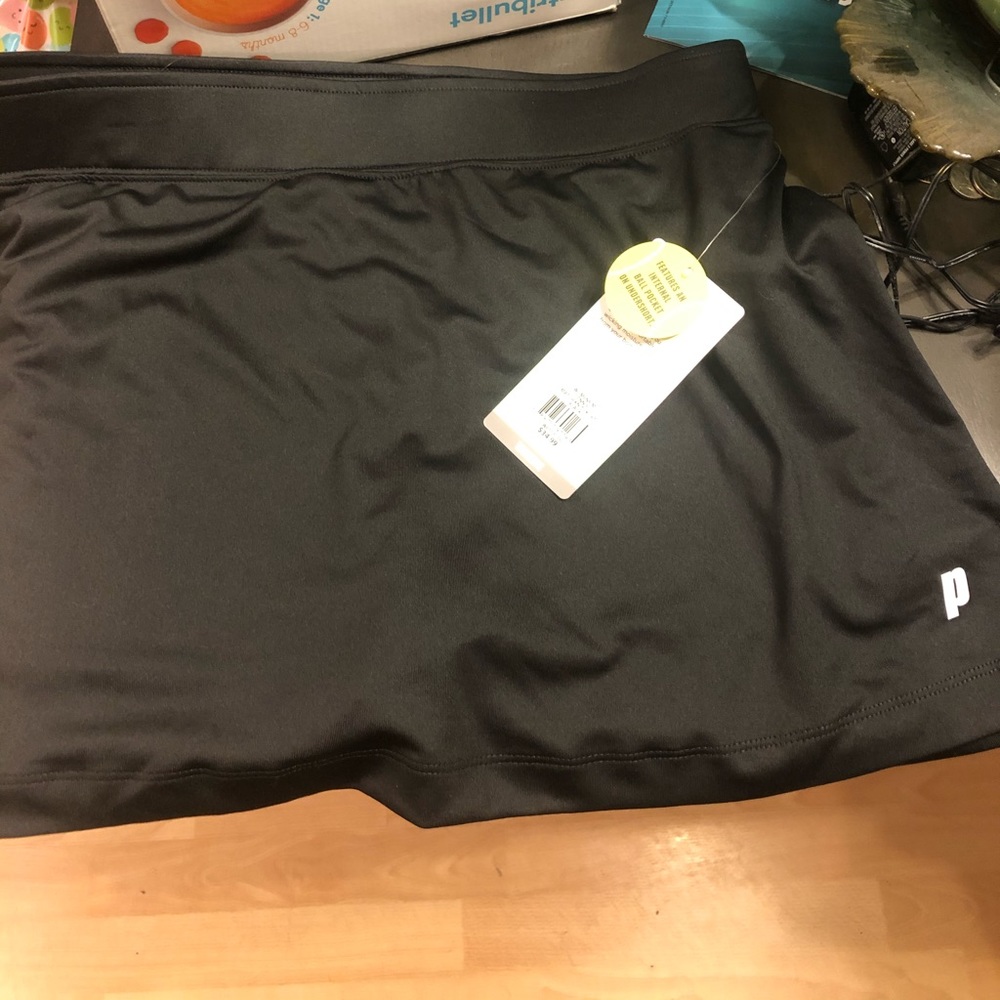 Women’s golf skirt